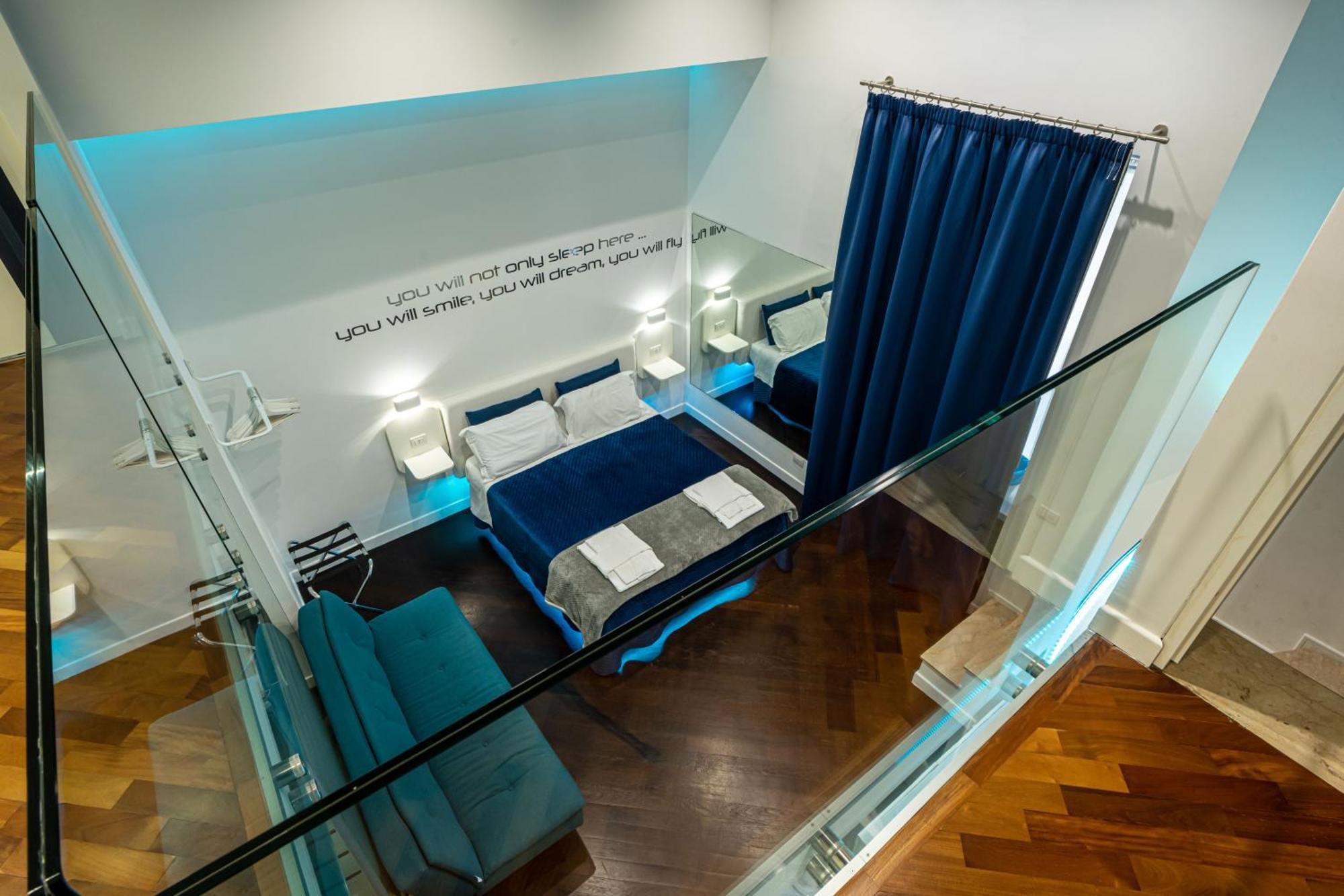 Skyhouse Duomo Bed & Breakfast เนเปิลส์ ภายนอก รูปภาพ